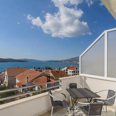 Apartamento Branka *