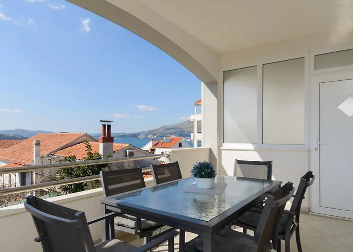 Appartement Branka *