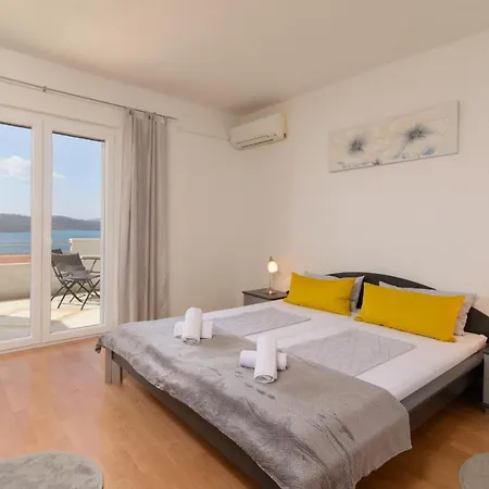Branka * Trogir